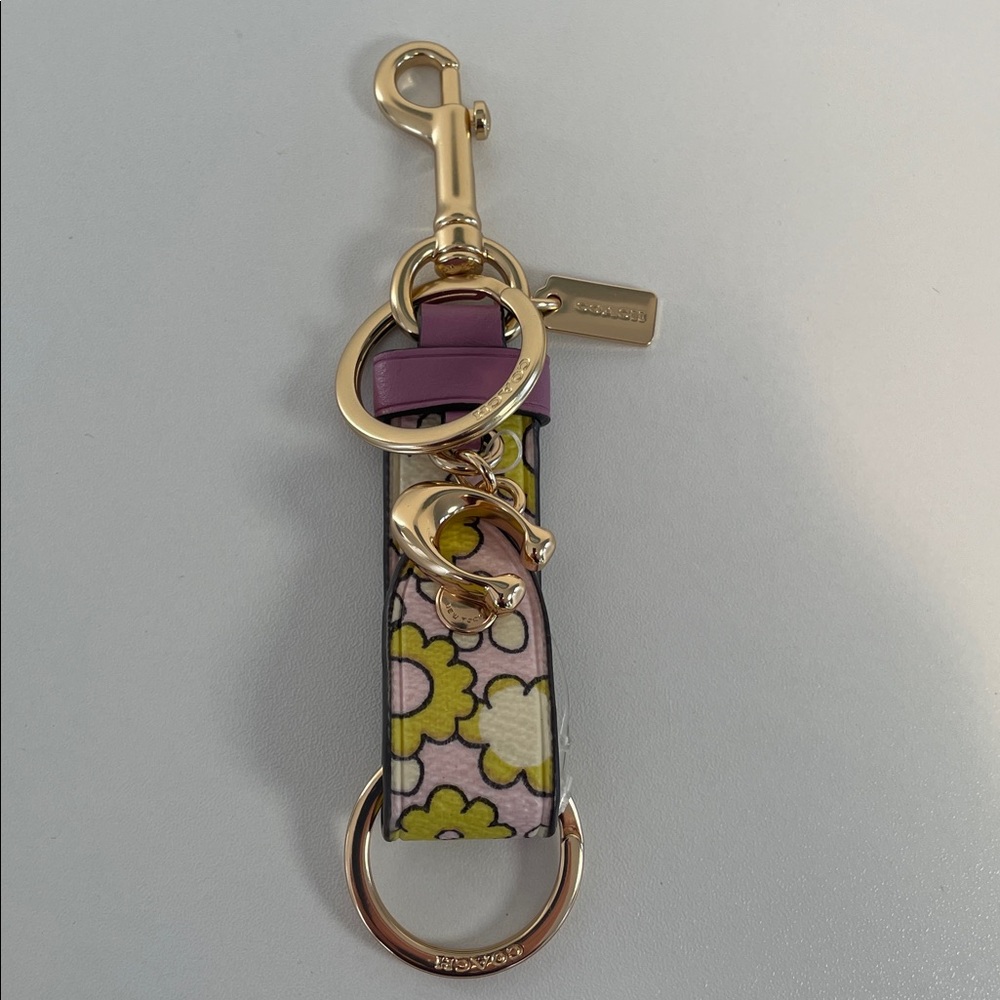 NWOT Coach Trigger Snap Valet Key Fob Keychain Bag Charm - Picture 8 of 10